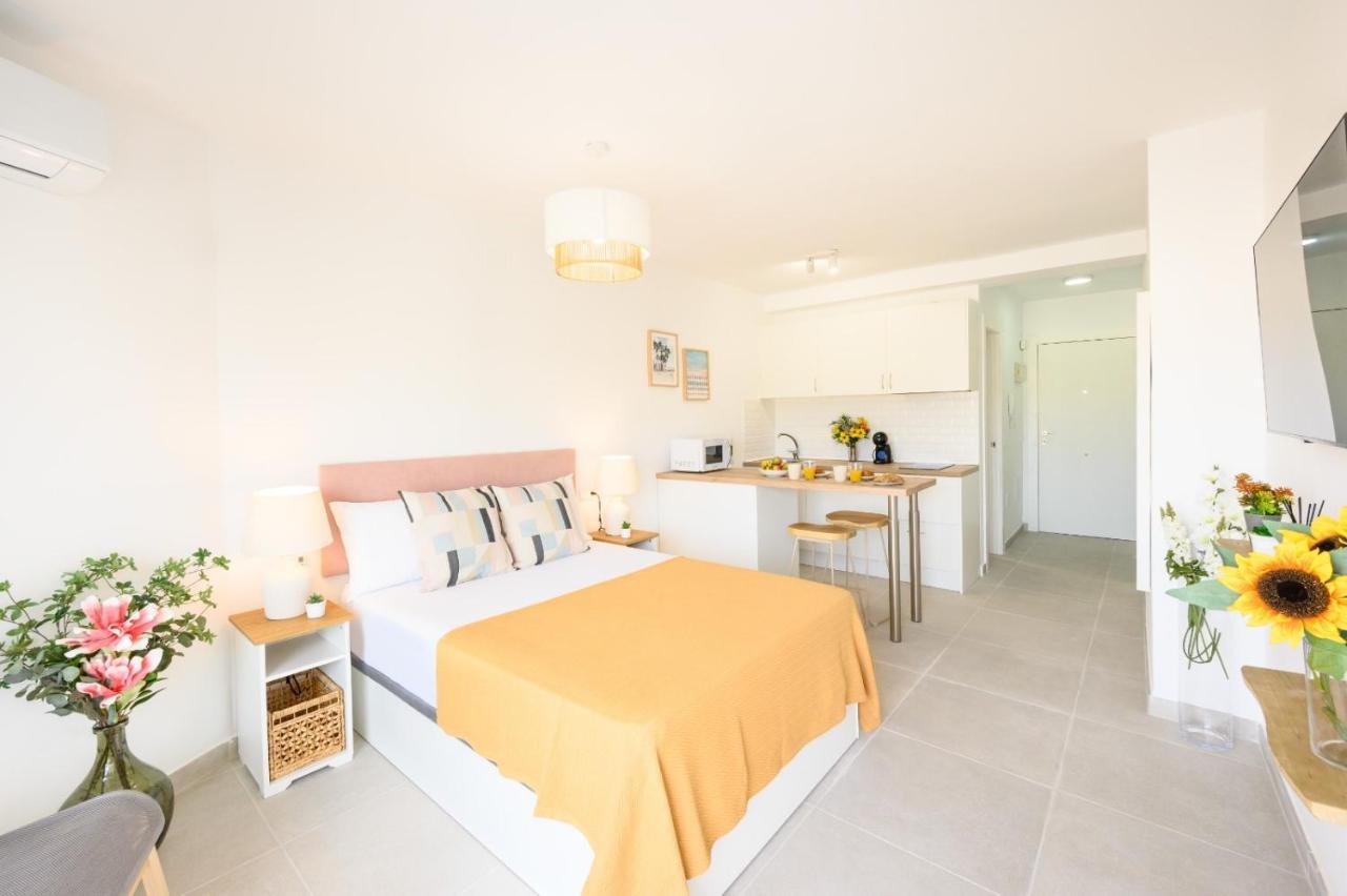 Sun With Terrace 9th Floor By 10tosea Apartament *